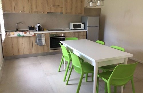 Resana Apartment | Inviting 2-bed Apartment in Resana