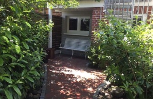 Groemitz House | Inviting attention to detail, in a quiet location, garden, at a reasonable price