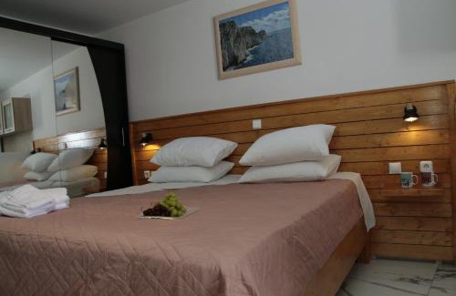 Athani Apartment | Ionian Balcony Apartment