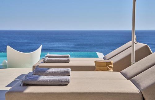 Ios Hotel | Ios Grand Pool Suites