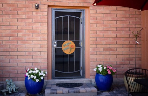 Bridlewood West Apartment | Irene's Place with Private Patio