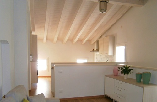 Peraga Apartment | Iris Apartment in Padova Est a few km from Venice and the Euganean Hills