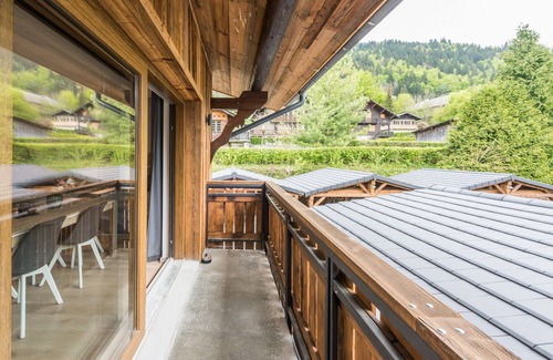Morzine Apartment | IROKO - Luxury apartment with spa and gym
