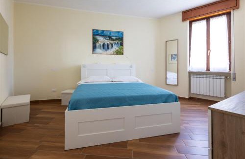 Tavernola Apartment | IseoLakeRental - Fuori Porta