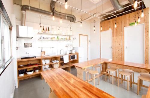 Taketomi-jima Taketomi-cho House | Ishigaki Guesthouse HIVE