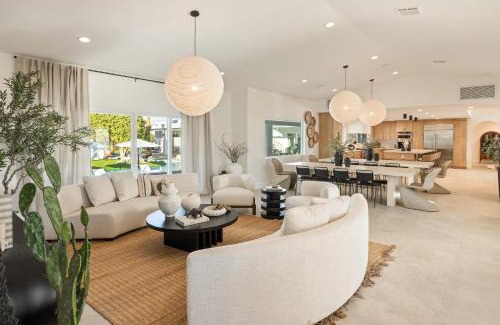Palm Desert House | Isla - Where Luxury Meets Adventure