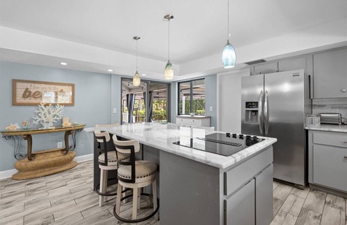 Nokomis House | Island Pool House on exclusive Casey Key in South Sarasota.