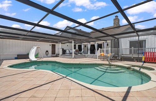 Nokomis House | Island Pool House on exclusive Casey Key in South Sarasota.