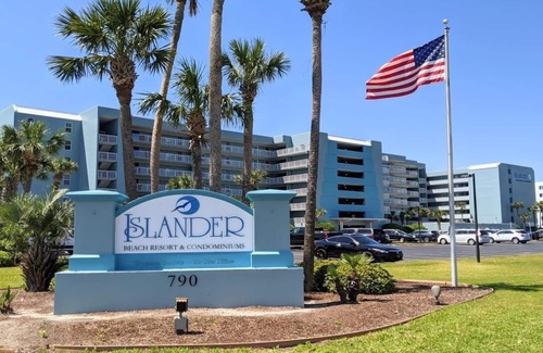 Fort Walton Beach Condo | Islander Beach Resort/Direct Gulf view from 4th Floor/Sleep 6/No Pets/No Smoking