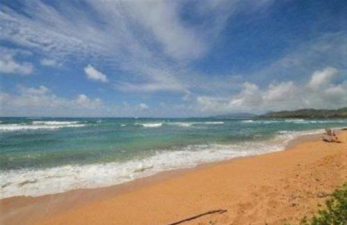 Wailua Hotel | Islander on the Beach 155