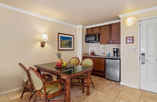 Wailua Resort | Islander on the Beach ONE-BEDROOM unit #308, Top floor, incredible Ocean Views