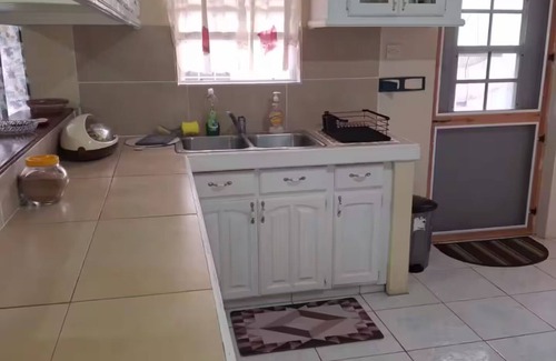 Douglas House | Islandlife Rentals: St. Peter home away from homenn