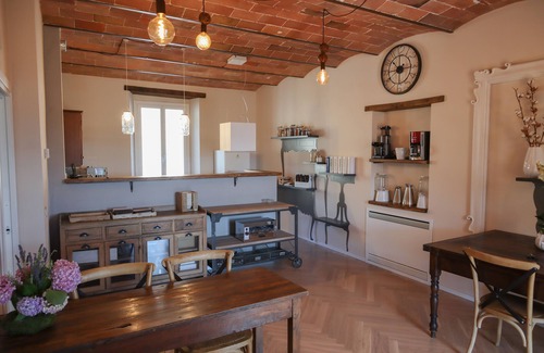 Castelnuovo di Val di Cecina Bed & Breakfast | Camera Privata in B&B in Antico Borgo Medioevale