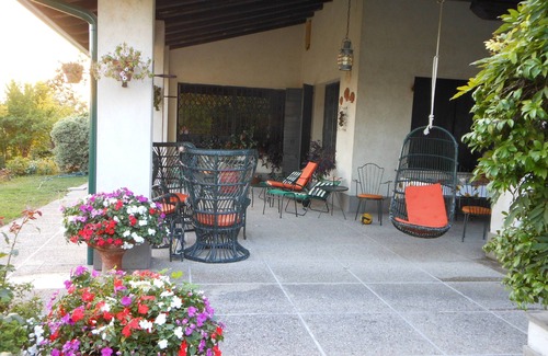 Cinto Euganeo Villa | Delightful Villa in the Hills with Pool and Panoramic Views