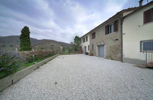 Monsummano Terme House | Comfortable apartment in a centuries-old farm, in the heart of the Tuscan countryside