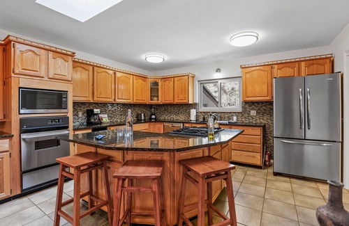 Flagstaff House | It's Aspen time in Flagstaff | Local Discounts