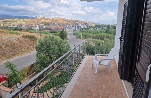 Santa Caterina Dello Ionio Marina Apartment | Nina's house 5, 300 meters from the sea