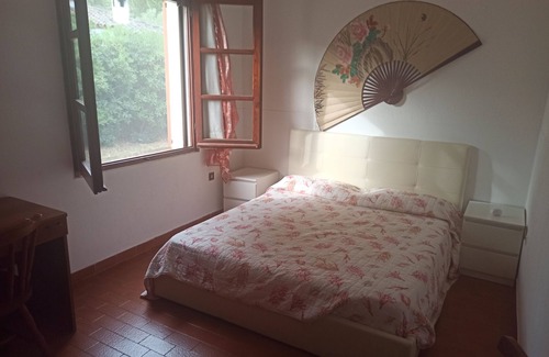 Torre delle Stelle Cabin | Villa Elisabetta surrounded by greenery just a few minutes from the beach