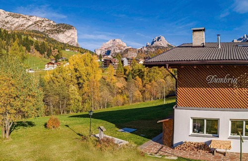Selva di Val Gardena House | Holiday house Wolkenstein in Gröden (Selva di Val Gardena for 1 - 17 persons with 7 bedrooms - Holid