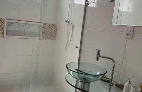 Itapua Apartment | Itapuã - 4 Minutes from the Beach - Bedroom with Suite - Two Bathrooms - Air Conditioning