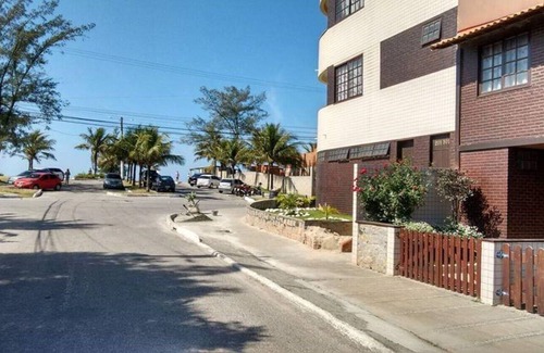 Itauna House | Itauna on the beach, next to the Surf World