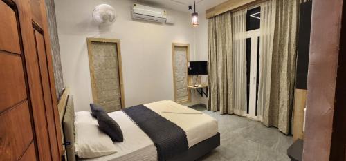 Thariyode Villa | Itria private pool villa