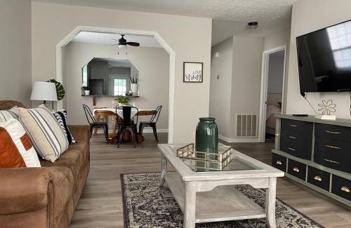 Jeffersonville House | It’s very welcoming