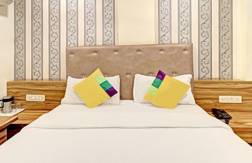 Viramgam Hotel | Itsy By Treebo - Vitthal Palace