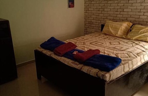 Aarey Colony Villa | Ivy Palms Villa with Pool - 2 Bhk Goregaon, Mumbai