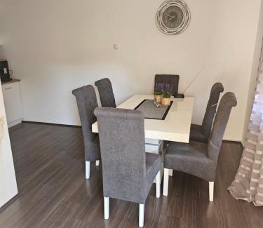 Cuprija Apartment | Ivys apartman