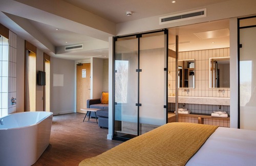 Dolgarrog Hotel | IXORA Hotel and Spa