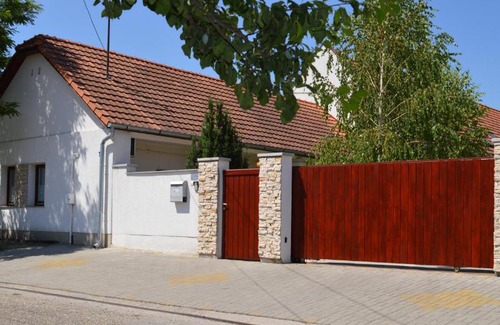 Jaszbereny House | Jászberény Boutique Room