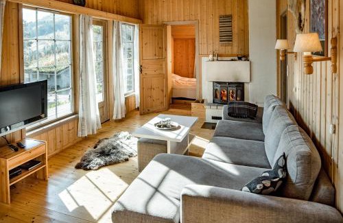 Ardal Cabin | Jølsterlia Hyttetun