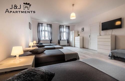 Stare Miasto Apartment | J&J Apartments Łazienna 30 - 12
