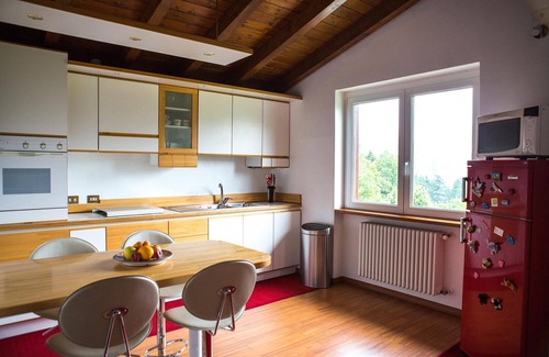 Caslino d'Erba Villa | J&J House Como Bellagio Holiday home with pool in the Larian triangle