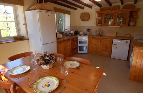 Chillaton House | Jacobs Barn