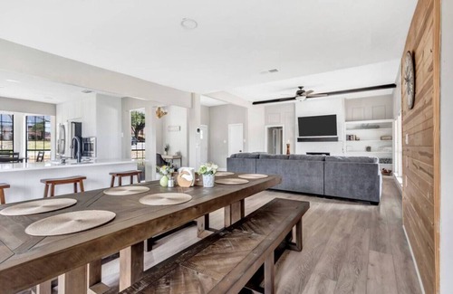 Rockwall House | Jacuzzi Lakefront Home w/Game room+play structure