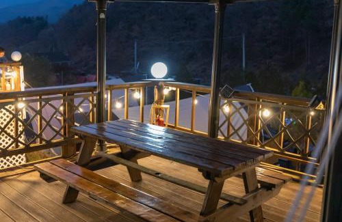 Namsan Other | Jade Byeolbit Caravan