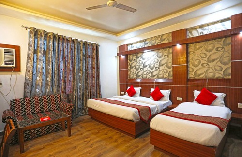 Katra Hotel | Jagdish Residency