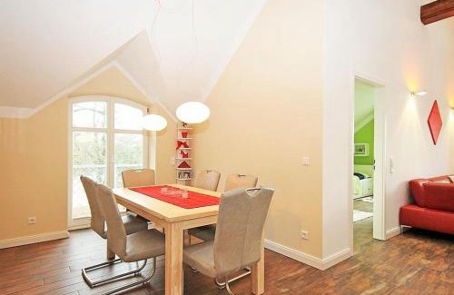 Hohen Niendorf Apartment | Jagdschloß zu Hohen Niendorf Fewo 18 ANNA LUISE