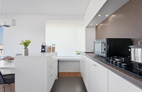 Koksijde-Bad Apartment | James Ensor Zee - sea view & comfort Oostduinkerke