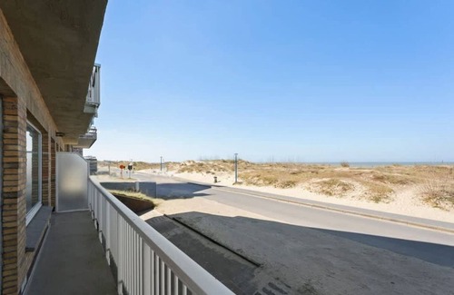 Koksijde-Bad Apartment | James Ensor Zee - sea view & comfort Oostduinkerke