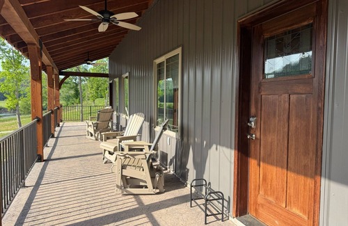 Ponce De Leon Condo | James River Hideout: Live Slow Pristine Water Premium Ozark Serenity!