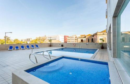 Lagos Apartment | James's Quinta das Palmeiras, spacious 2 bedroom apartment in luxury complex, walking distance to town and beach