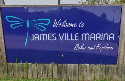 Brigg House | James Ville Marina Lodge 22