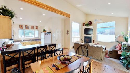 Moab South Valley House | Jan's Joy #N3