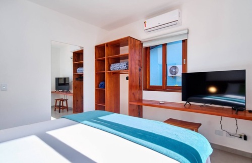 Jabaquara House | Janamar House in Praia do Jabaquara with air conditioning and swimming pool