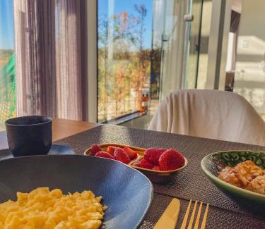 Santa Maria Ski Chalet | Janela Verde Container