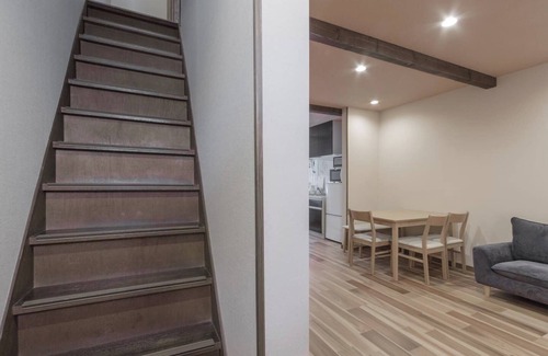 Rokurocho Apartment | Japanese Modern Townhouse in Gion with Floor Heat