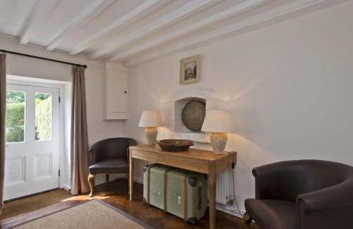 East Rudham House | Japonica Cottage